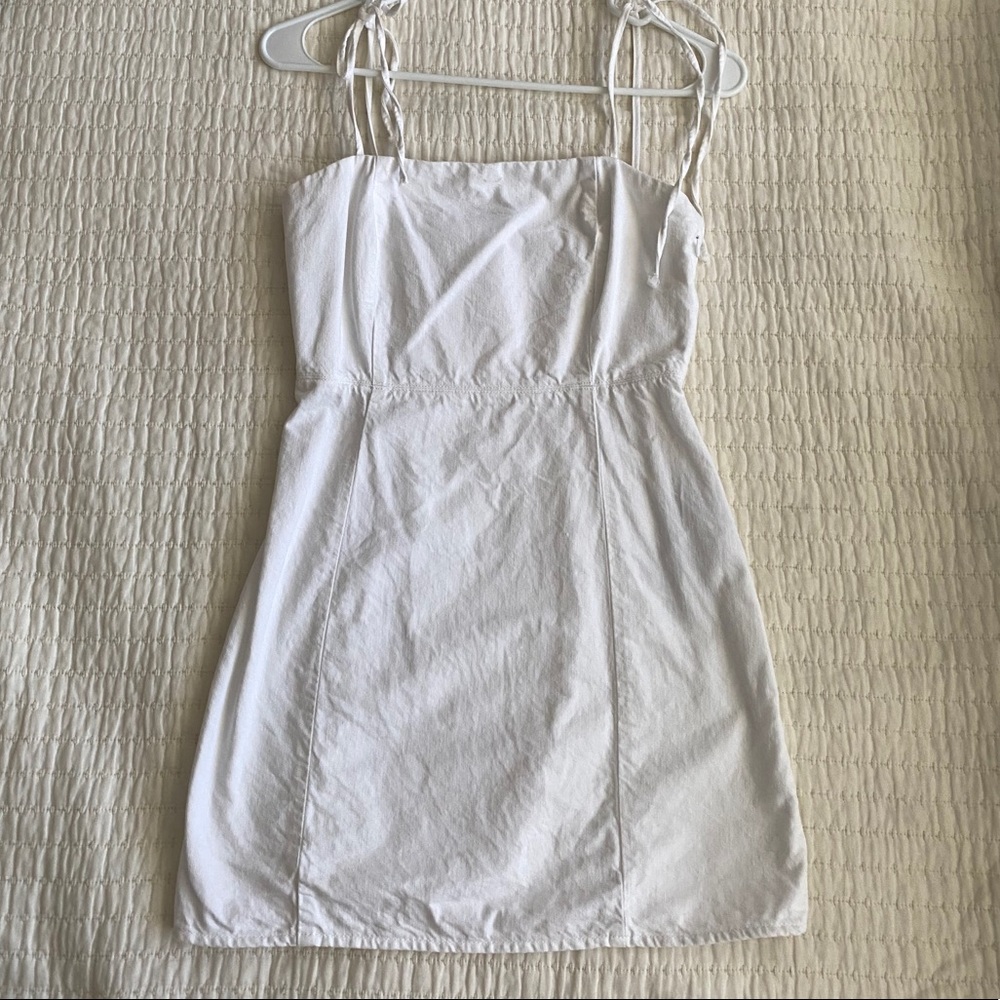 Super cute Zara white dress